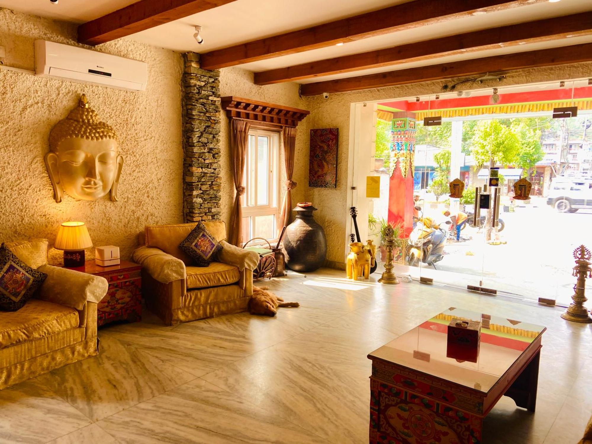 Three Jewels Boutique Hotel Pokhara Eksteriør billede