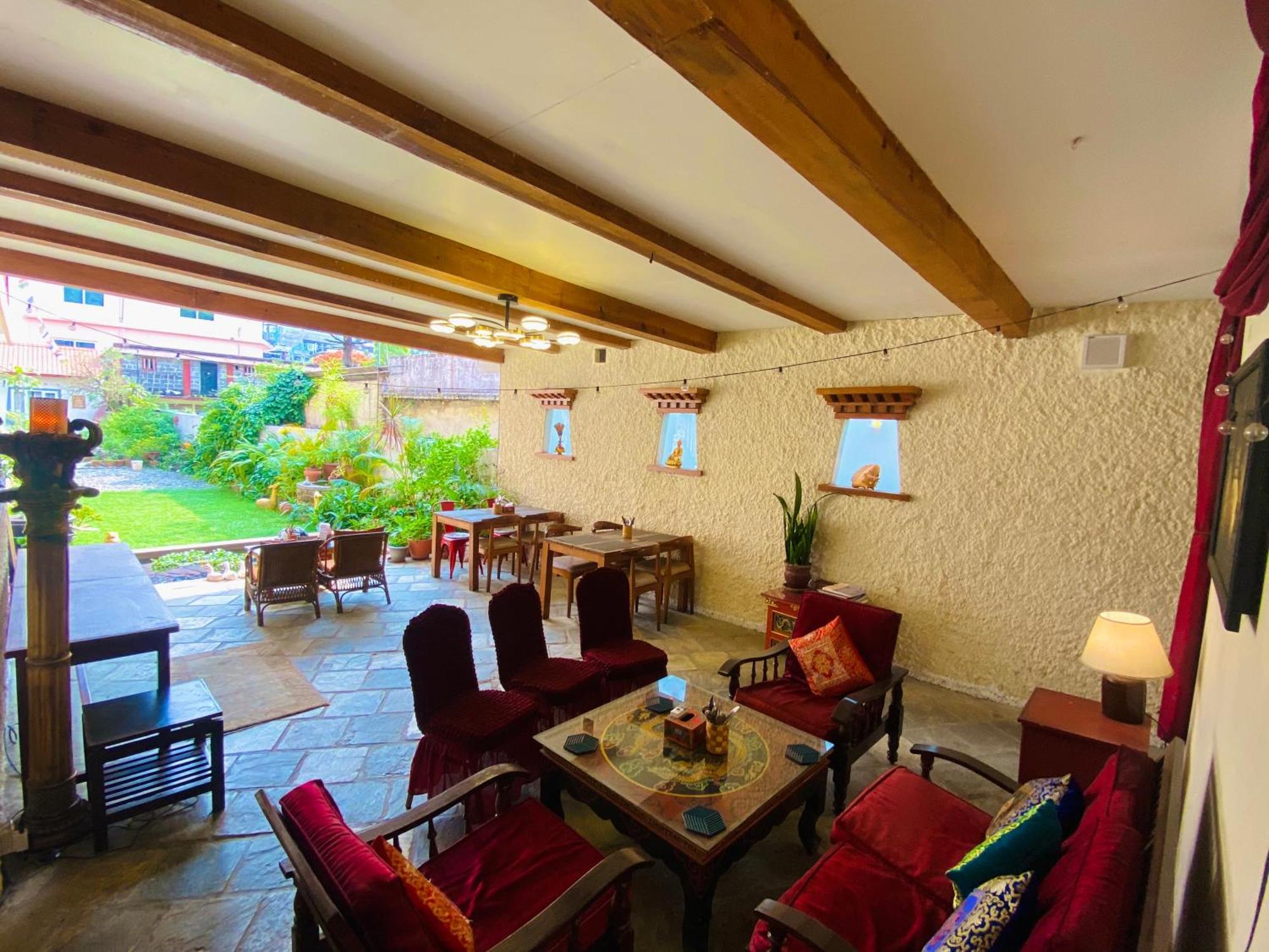 Three Jewels Boutique Hotel Pokhara Eksteriør billede
