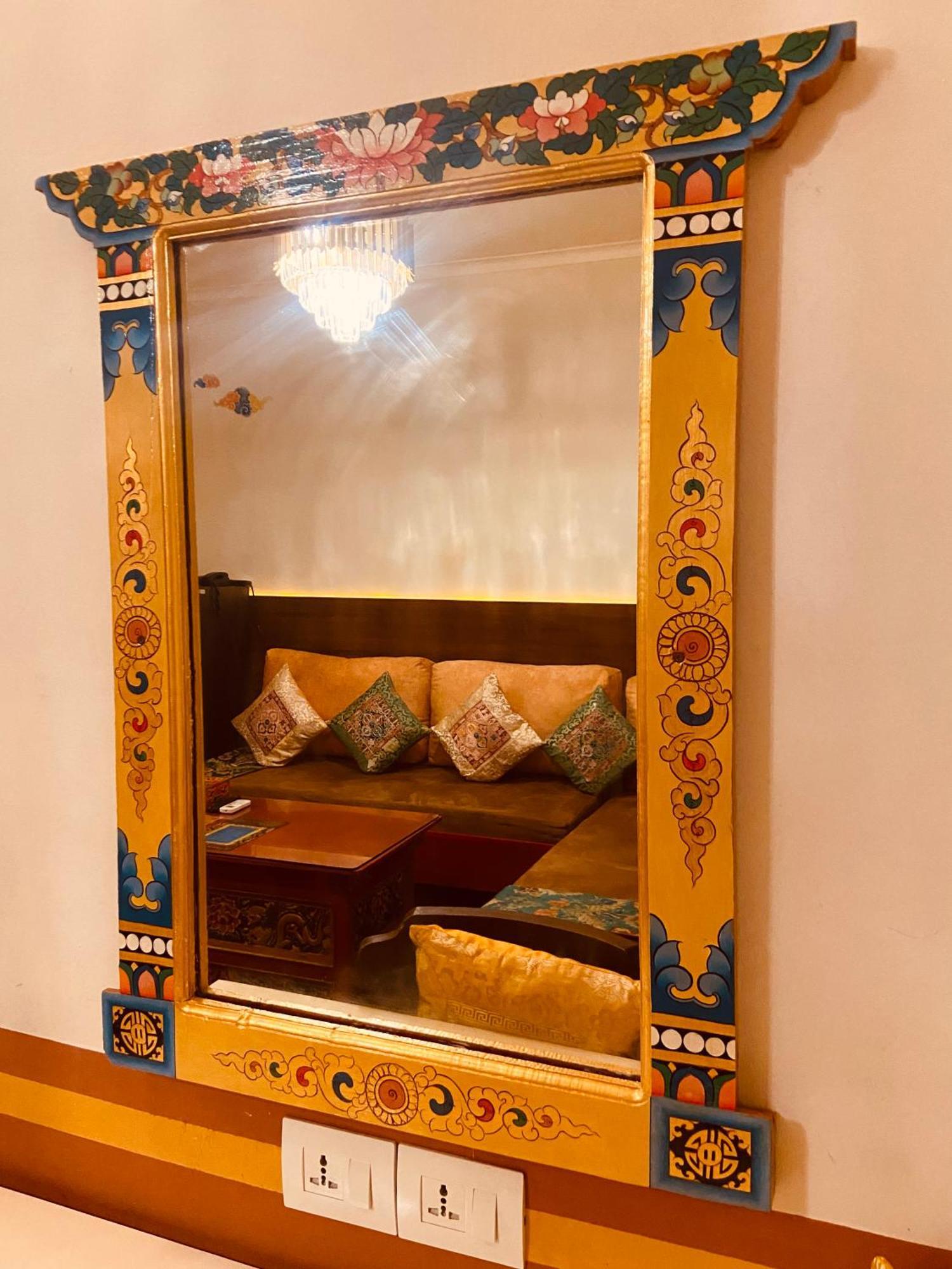 Three Jewels Boutique Hotel Pokhara Eksteriør billede